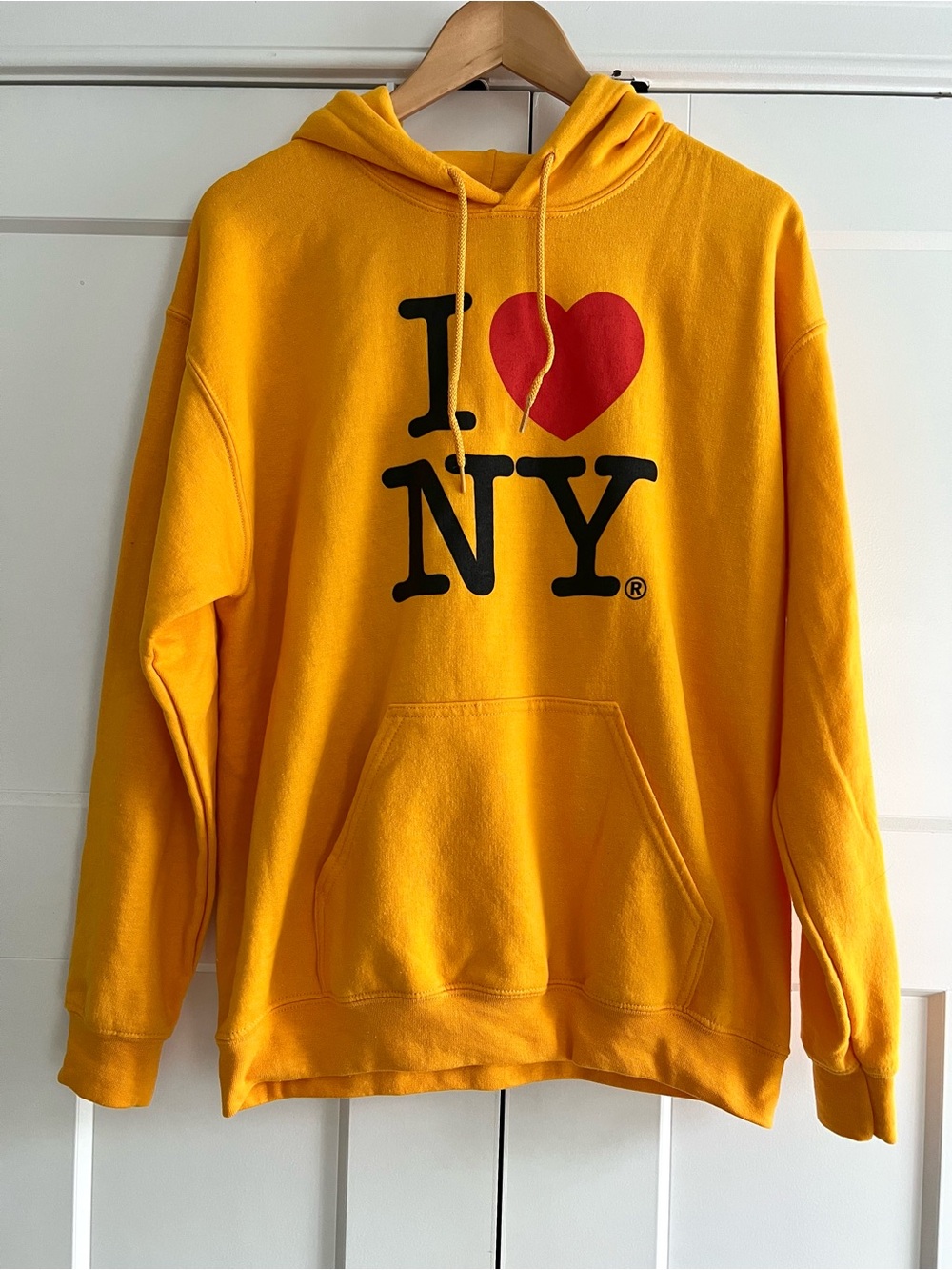 I ❤️ NY Yellow Hoodie Sweatshirt size M